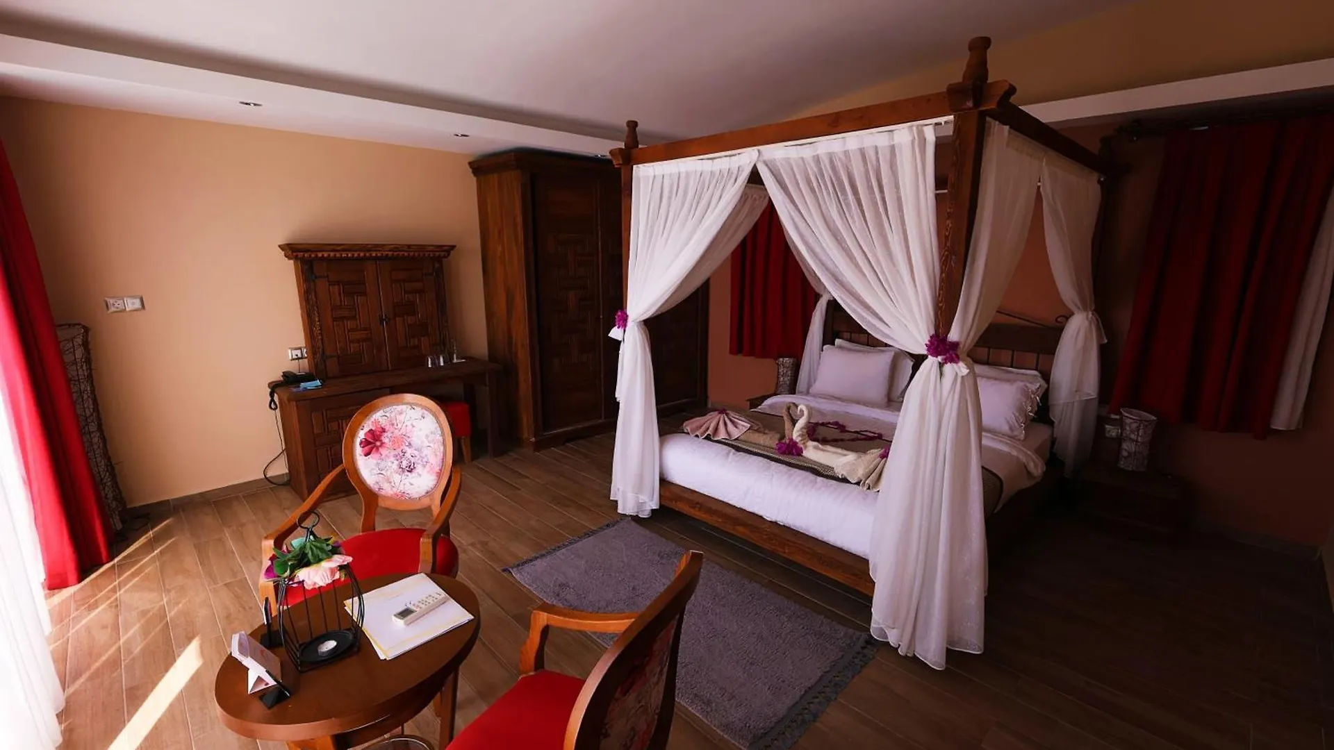 Lissiya Hotel Faralya